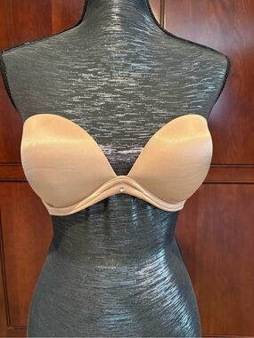 Very Sexy Strapless Bra